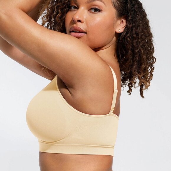 FeelinGirl NWT Smooth Seamless Comfort Wireless Bra, Butter Cream L - Stretchy - Picture 2 of 9
